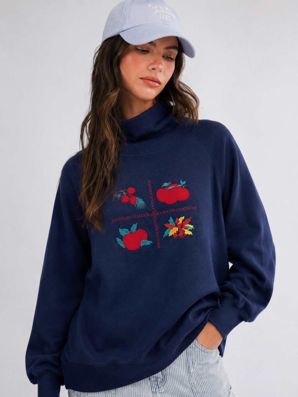 Vtg Fall Turtleneck Sweatshirt Sz‎ M pumpkin  apple pinecone Teacher Embroidered